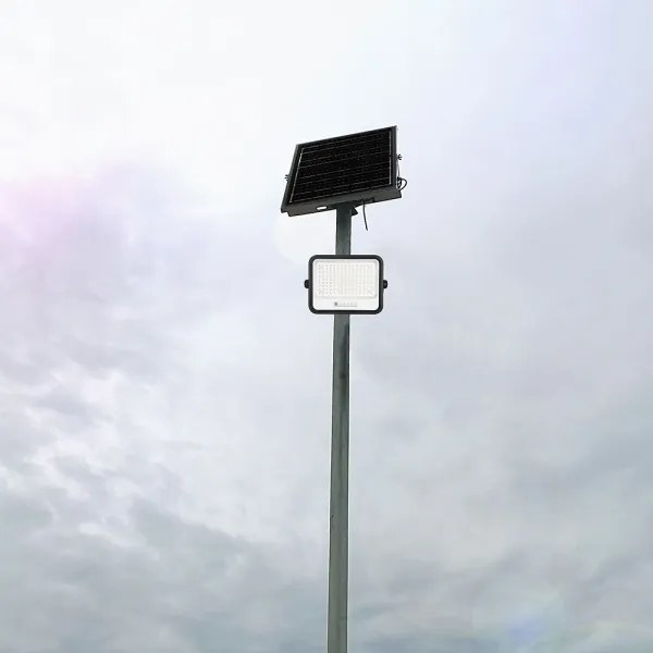 LED dimmerabile proiettore solare LED/300W/3,2V IP65 15000 mAh nero + telecomando