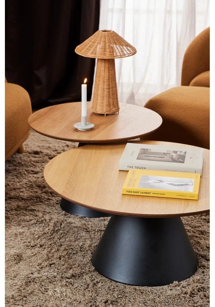 Tavolino rotondo nero e naturale con piano in rovere ø 85 cm Soli - Actona