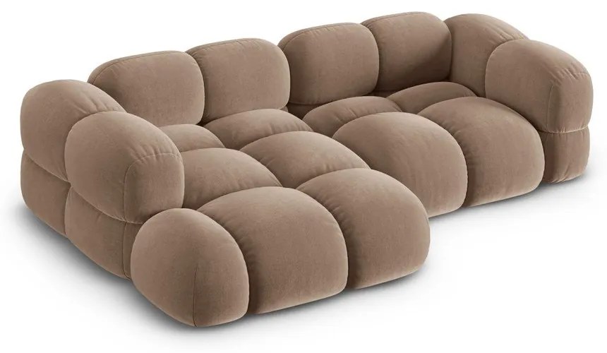 Divano angolare marrone (con penisola a sinistra/con chaise lounge) con rivestimento in velluto Loretto – Cosmopolitan Design