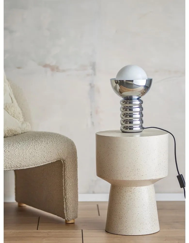 Lampada da tavolo argentata con paralume in vetro (altezza totale 32 cm) Spike – Bloomingville