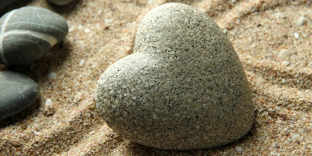 Stampa su tela – Pietra Zen a forma di cuore