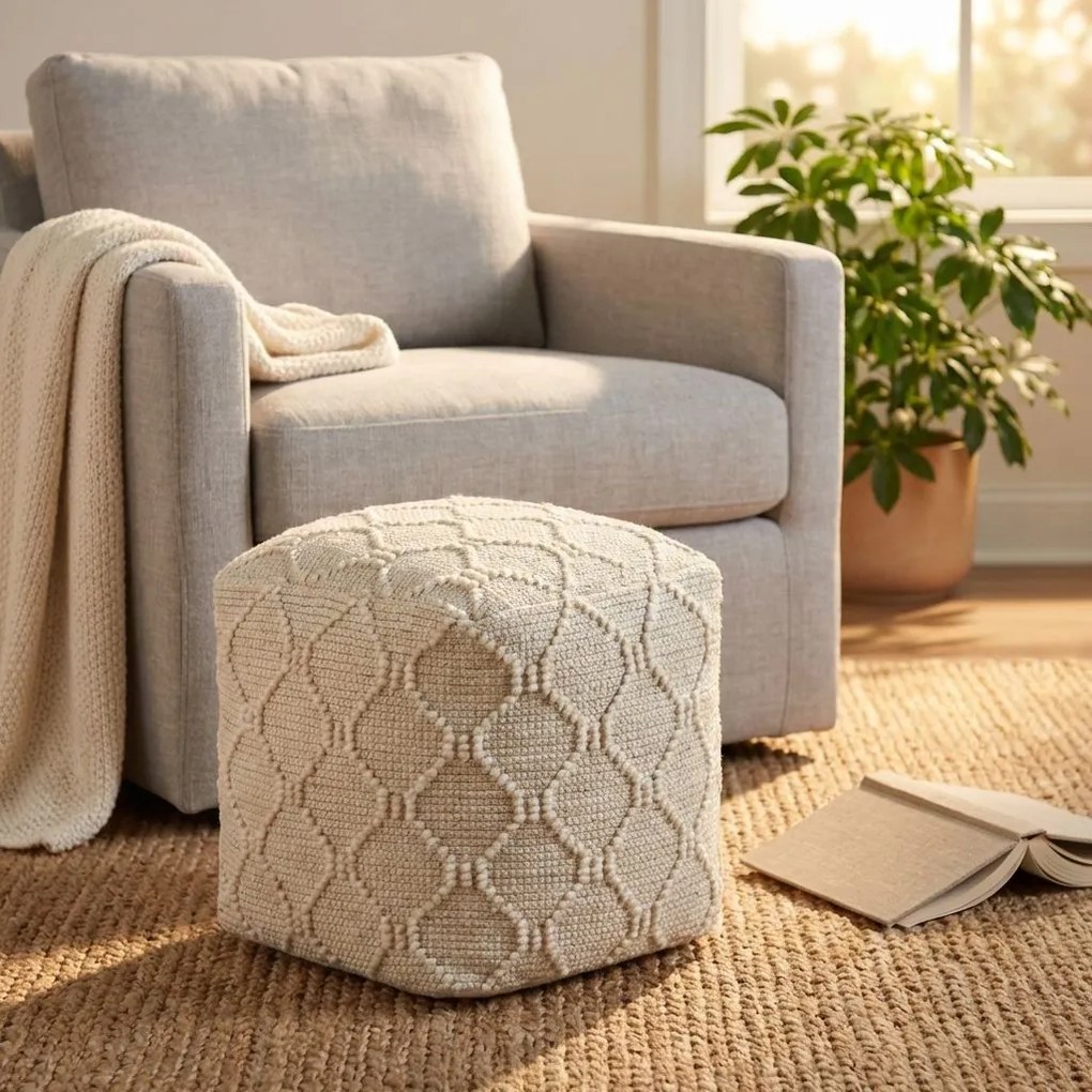 MELILLA - pouf in lana avorio con decoro 40 x 40