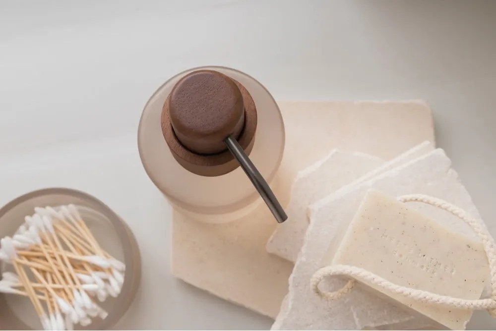 Dispenser sapone in vetro beige 310 ml Modest - Mette Ditmer Denmark