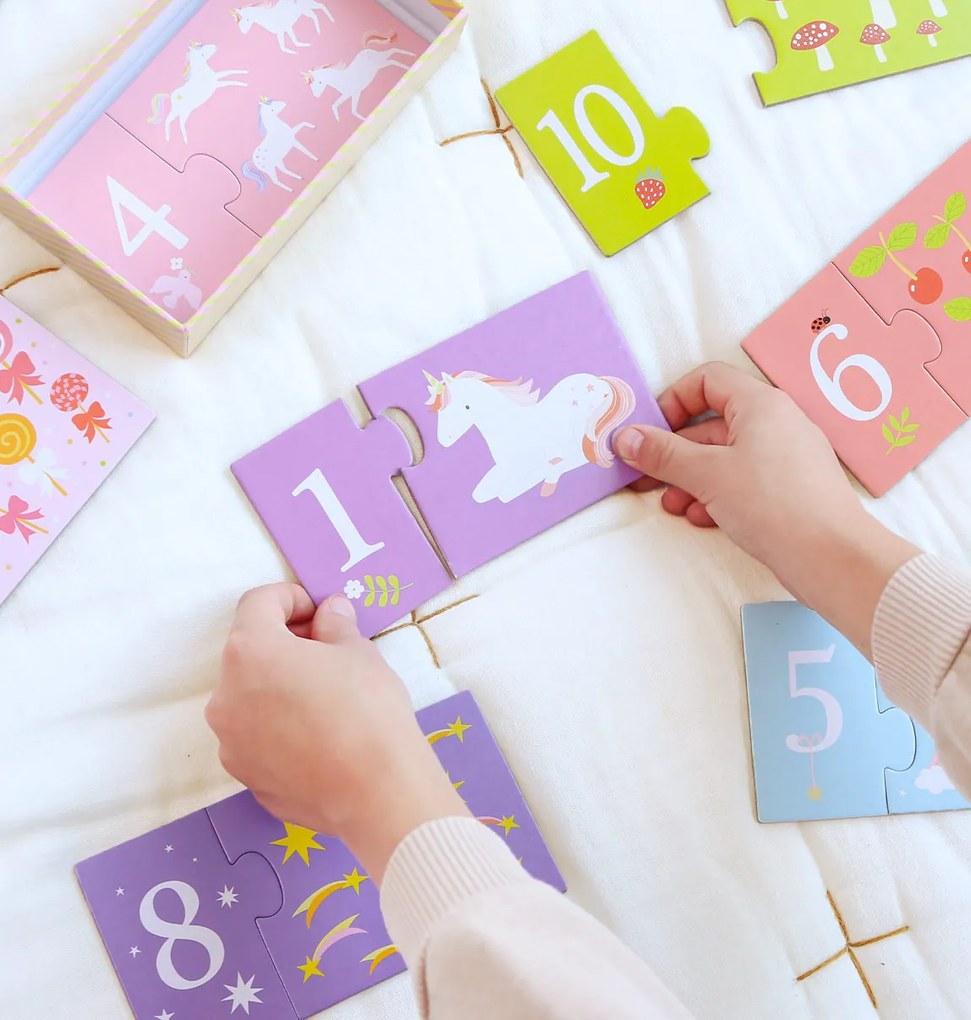A Little Lovely Company - puzzle di numeri - unicorni