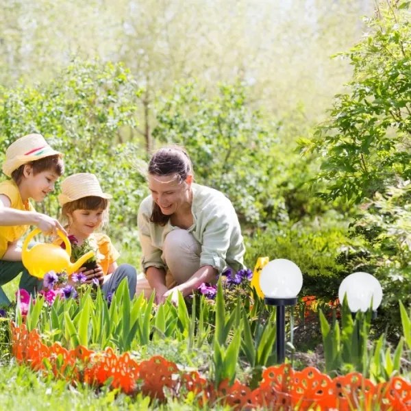 Lampada solare a LED con sensore SPHERE LED/1,2V 4000K IP44 40 mAh diam. 10 cm