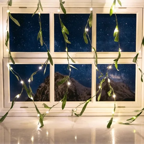 Aigostar - Catena LED solare 70xLED/4x1m IP65 bianco caldo oliva