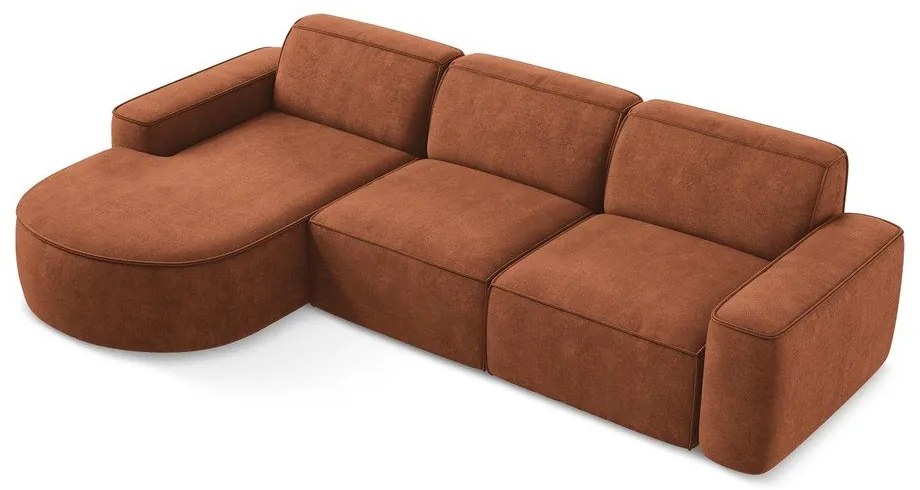 Divano angolare color terracotta (con penisola a sinistra/con chaise lounge) con rivestimento in ciniglia Omao – Makamii