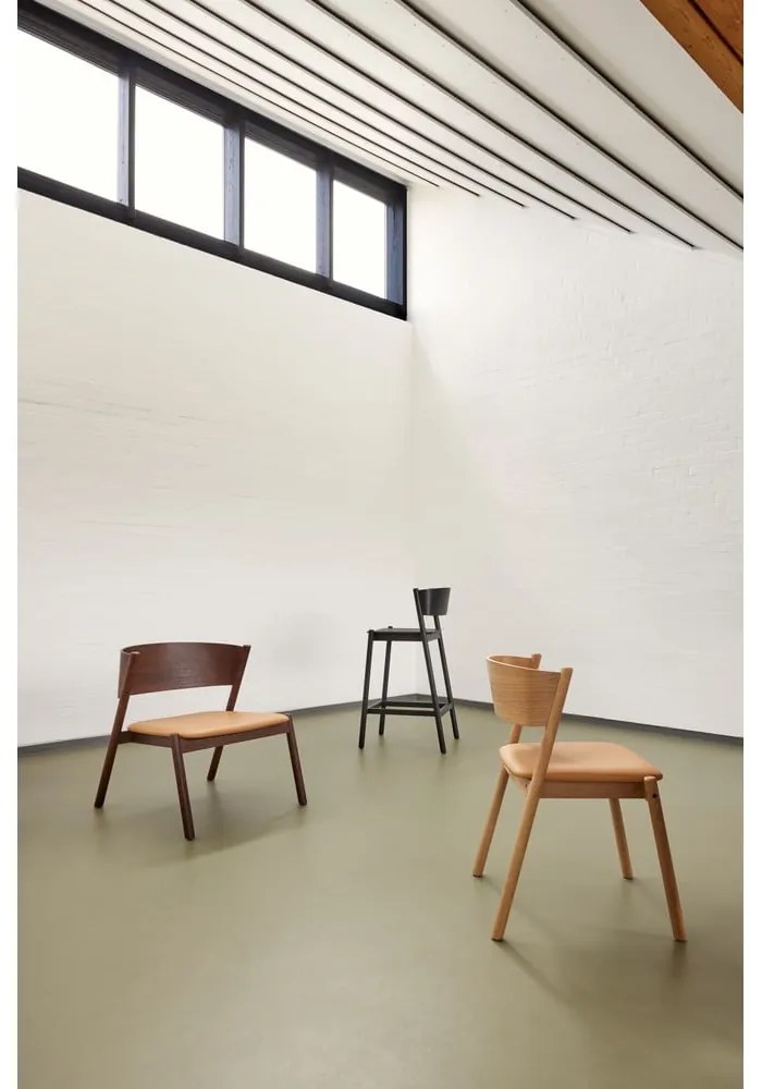 Sgabello da bar nero in legno di quercia altezza seduta 75 cm Oblique - Hübsch