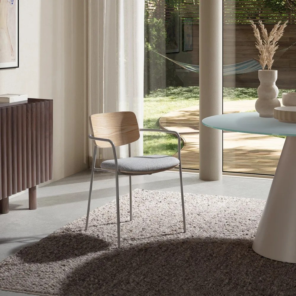 Set di sedie da pranzo grigio chiaro/di colore naturale in imbottito con braccioli Nour – MOME