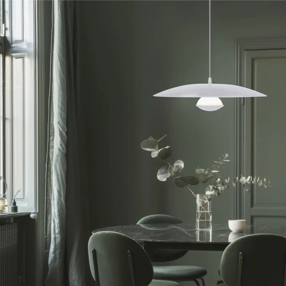 Lampadario LED bianco con paralume in metallo Lund – Candellux Lighting