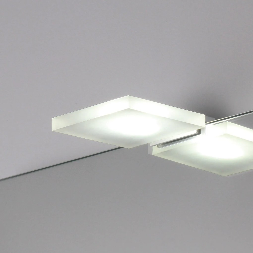 Koh-i-noor 7905 lampada led applique quadra per specchio 250 lm IP23 in metacrilato