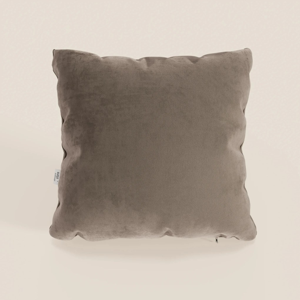 Gioiello cuscino disponibile in diversi colori realizzato in tessuto vellutato soft touch smacchiabile Fast Clean T30