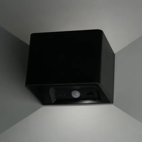 Applique a LED con sensore MIRI LED/2,5W/3,7V 3000-6400K 4000 mAh nero