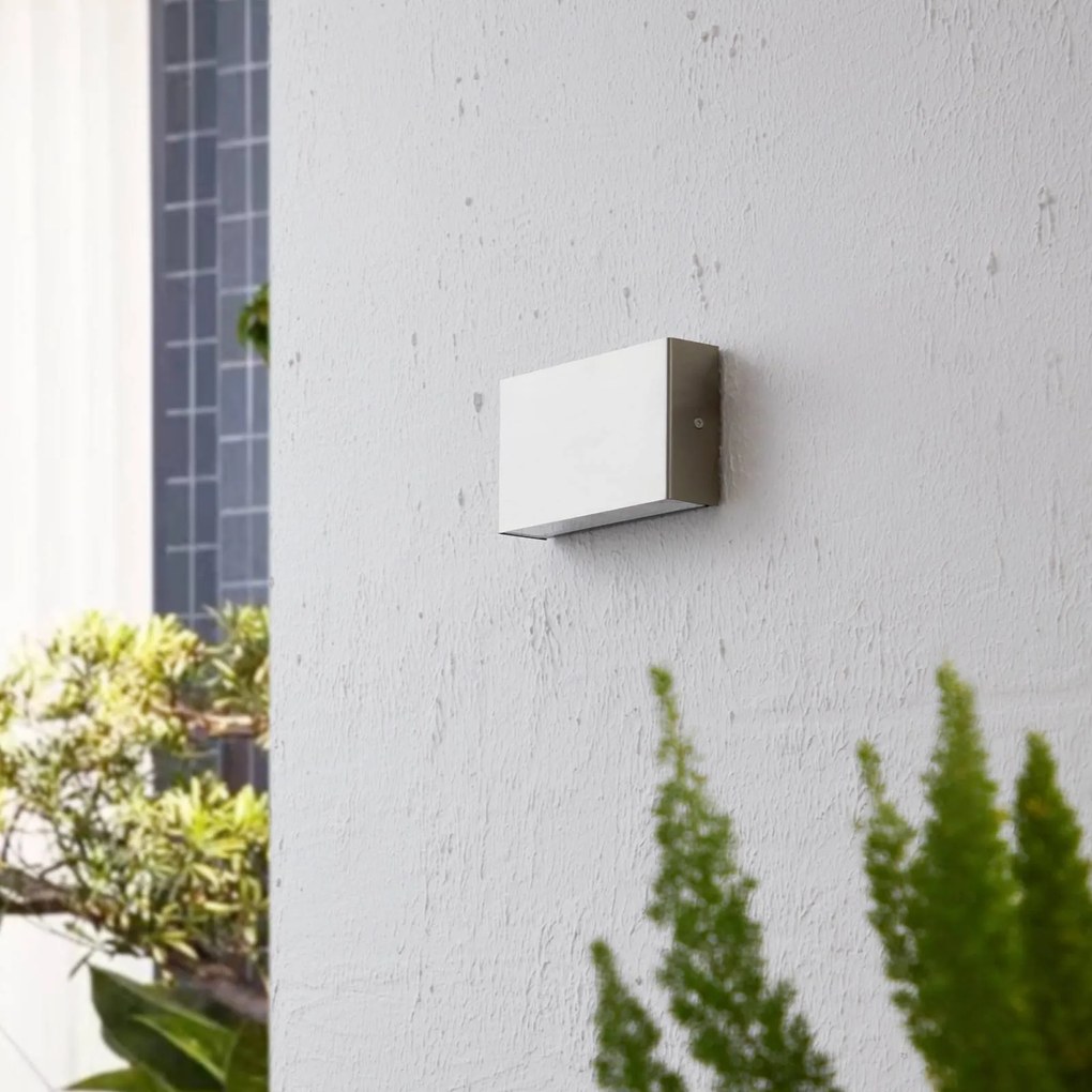 Arcchio applique da esterni LED Karline, 1060 lm, acciaio inox, IP65 Karline, Alluminio / Grigio / Zincato, Acciaio Inox, Moderno