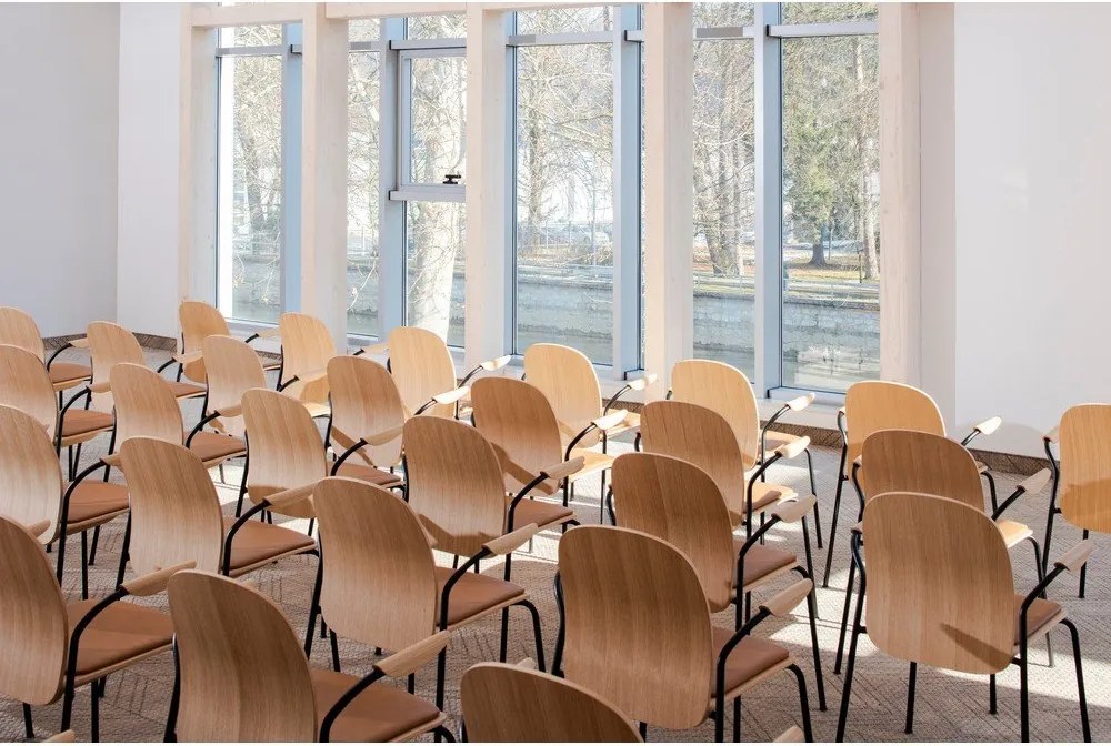 Sedie da pranzo in set di colore naturale con effetto rovere con braccioli/impilabili 2 pz Book – Gazzda