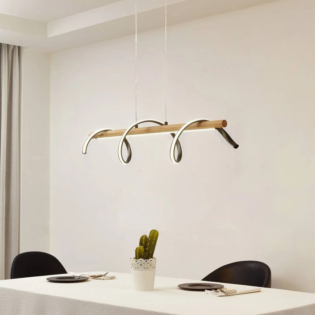 Lindby lampada LED a sospensione Spiraali, nero, legno, lunghezza 95 cm Spiraali, Nero, Soggiorno / Sala da pranzo, Alluminio, Campagna / Rustiche