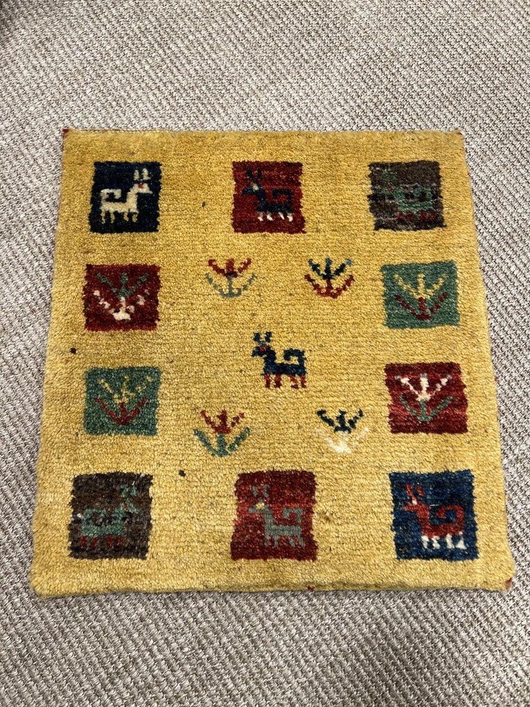 Gabbeh Tappeto persiano 40x40 Giallo (Iran) Annodato A Mano