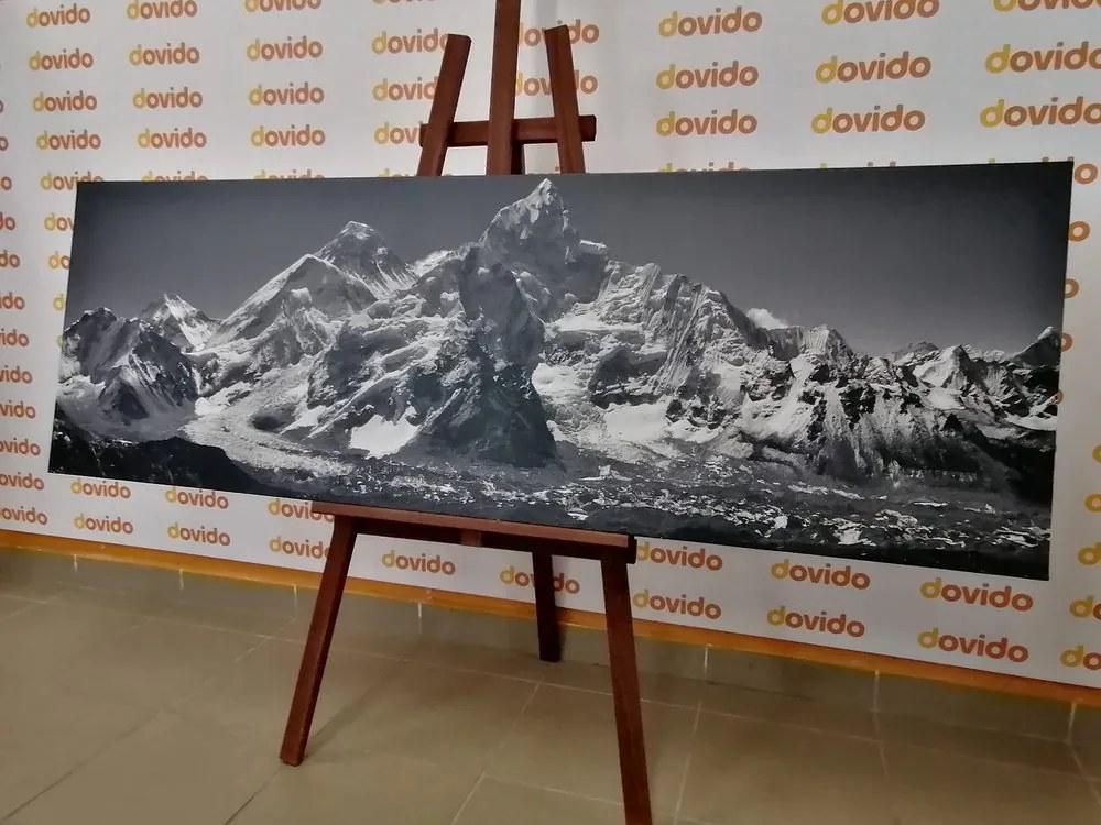 Quadro su tela – Magnifica cima di montagna in bianco e nero
