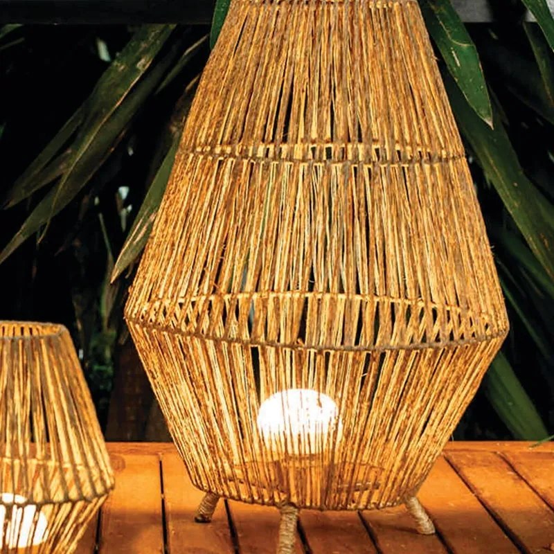 Lampada da esterno senza fili SISINE 70 BATTERY FLOOR LAMP beige , luce dal bianco caldo al neutro IP54 NEWGARDEN