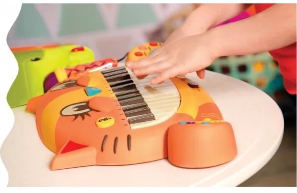 B-Toys - Pianoforte per bambini con microfono Cat 4xAA