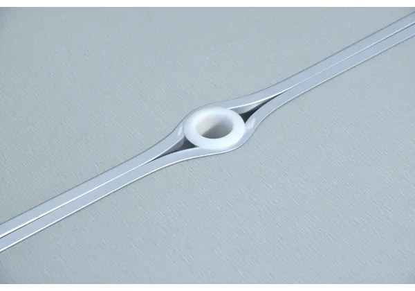 Tavolo da campeggio pieghevole con chairs bianco/cromo