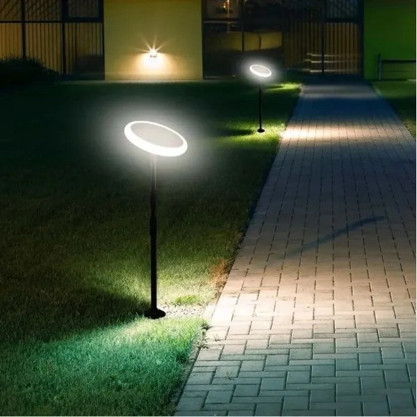 SET 2x LED Lampada solare regolabile GARDEN LED/3W/5V 42-80 cm 4000K IP65