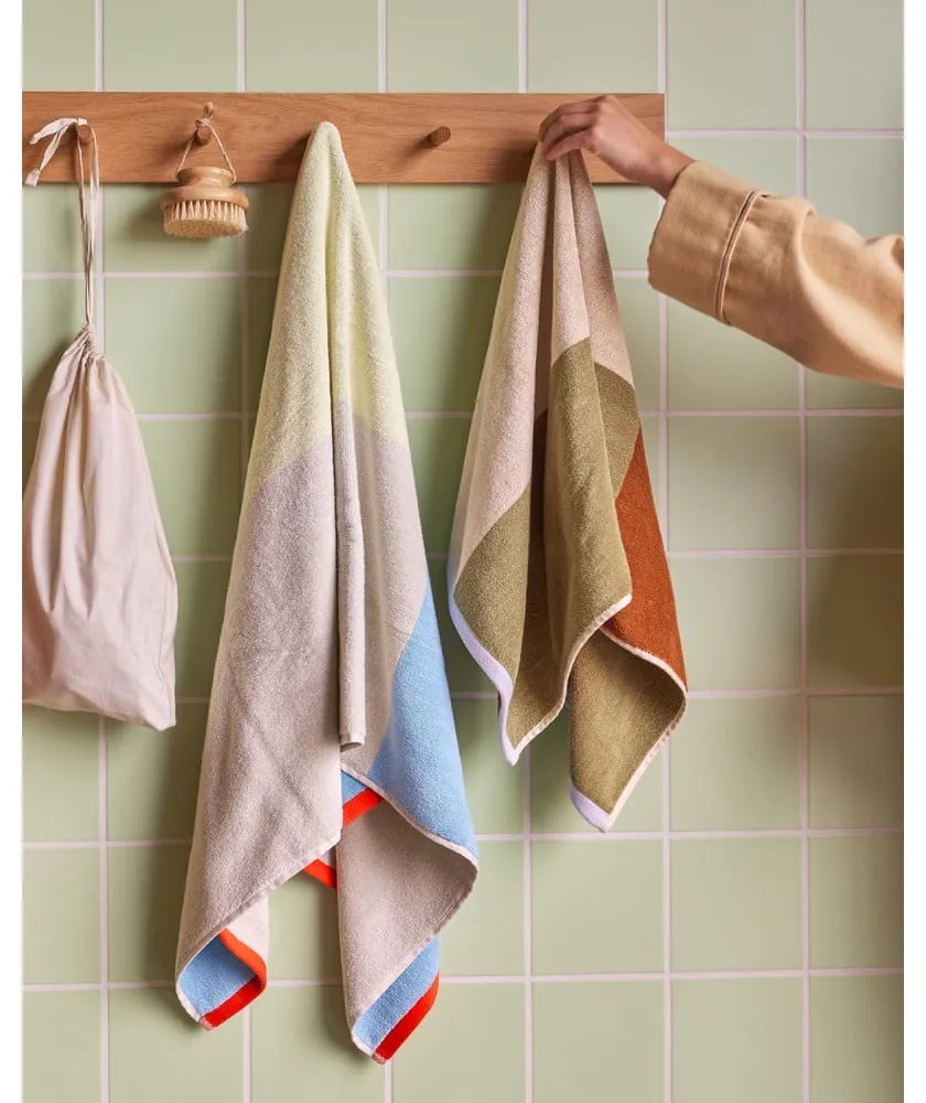 Asciugamano azzurro in spugna di cotone 70x140 cm Block - Hübsch