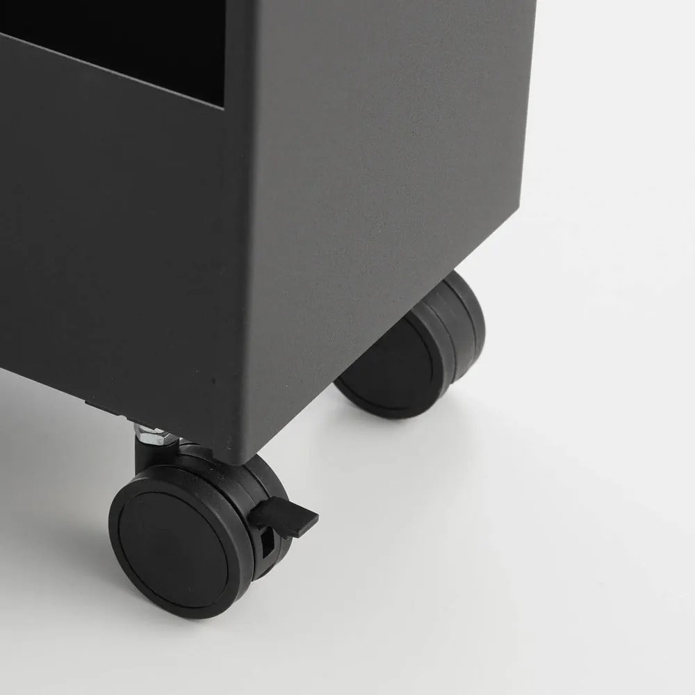 Scaffale per il bagno nero opaco in acciaio 48x80,5 cm Tower – YAMAZAKI