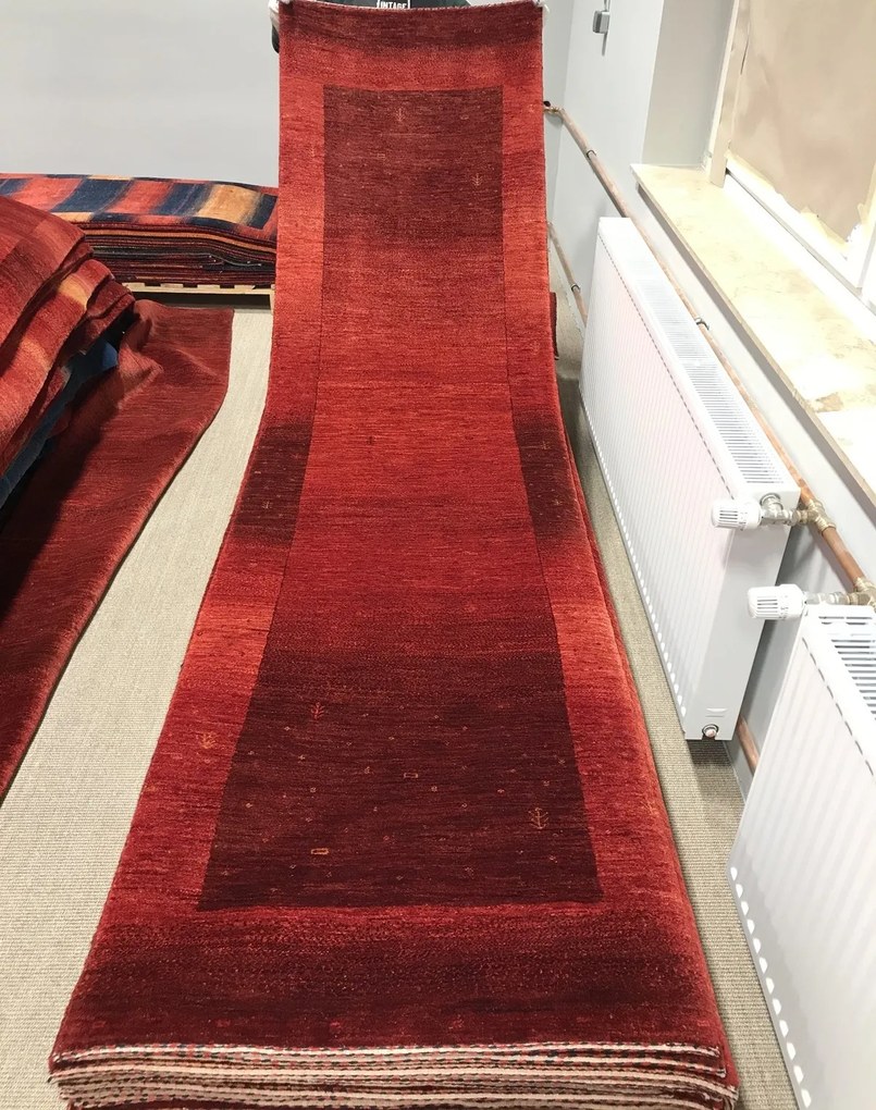 Loribaft Tappeto 80x300 Rosso (Iran) Annodato A Mano