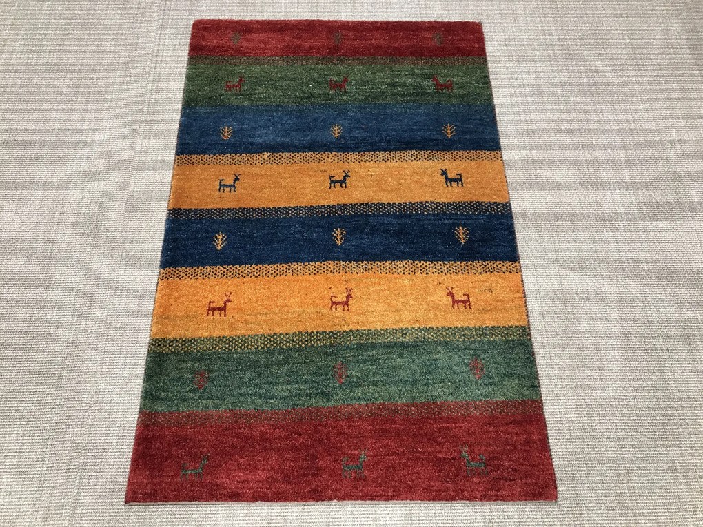 Gabbeh Tappeto 160x100 (Iran) Annodato A Mano
