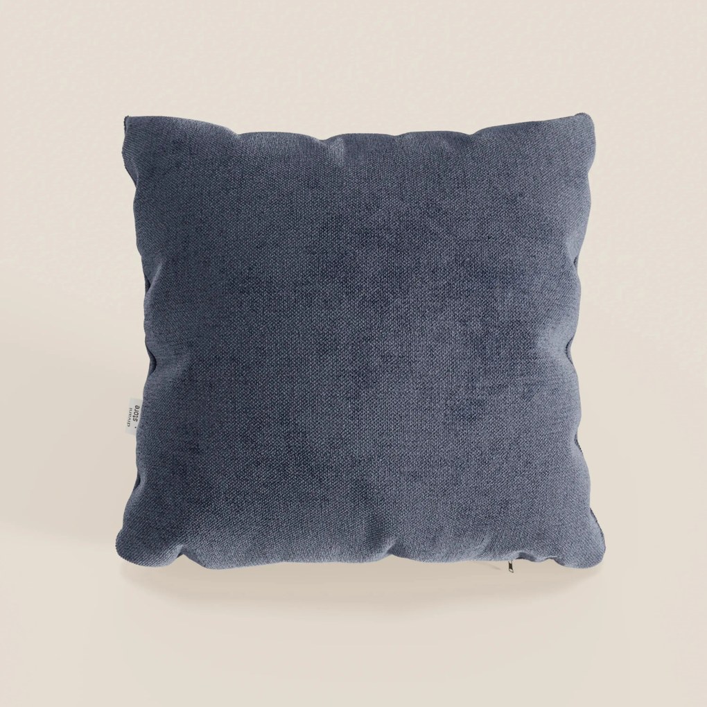 Strike cuscino disponibile in diversi colori realizzato in tessuto morbido smacchiabile, irrestringibile e pet-friendly T23