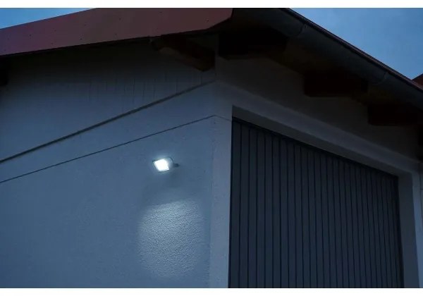Brennenstuhl - Riflettore LED da esterno LED/20W/230V 6500K IP65