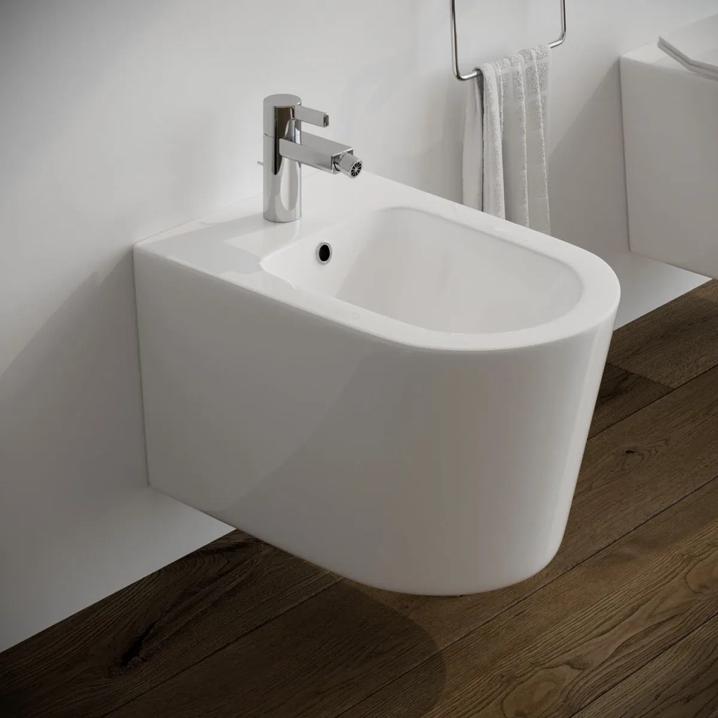 Bidet sospeso filomuro in ceramica Round