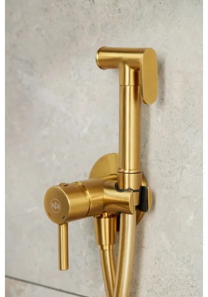 KFA Armatura 5039-512-31 - Rubinetto per bidet con doccia da incasso MOZA oro