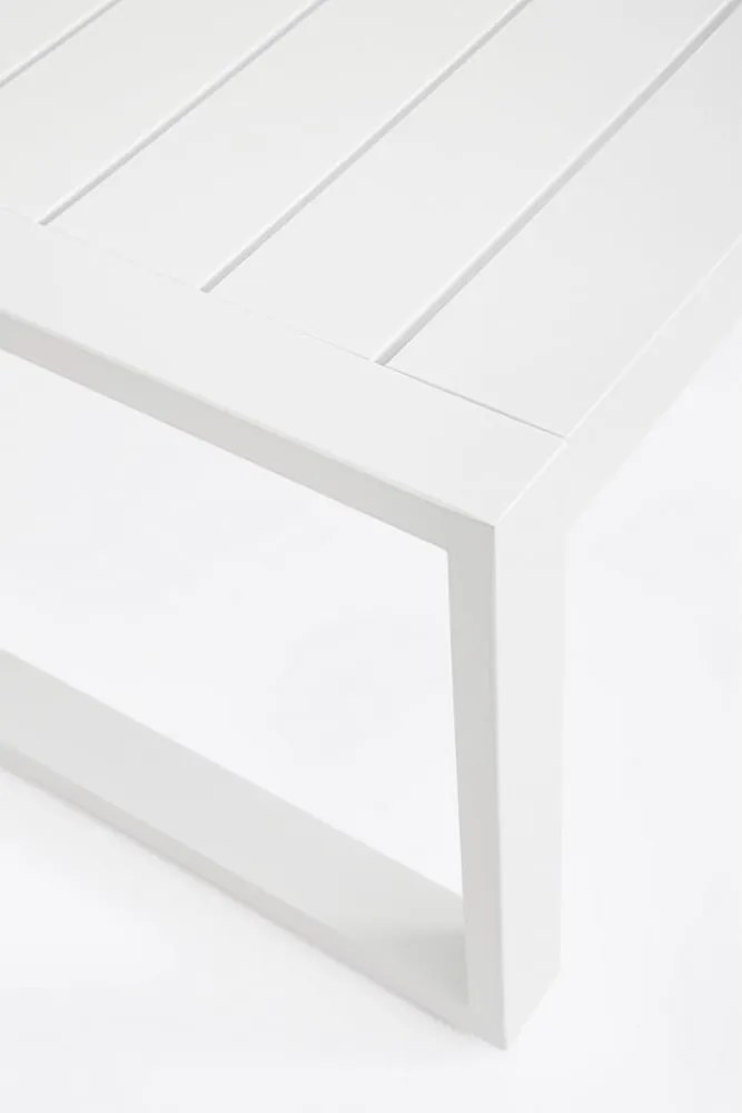 Set di mobili da giardino bianco in alluminio per 4 persone Kallen – Bizzotto