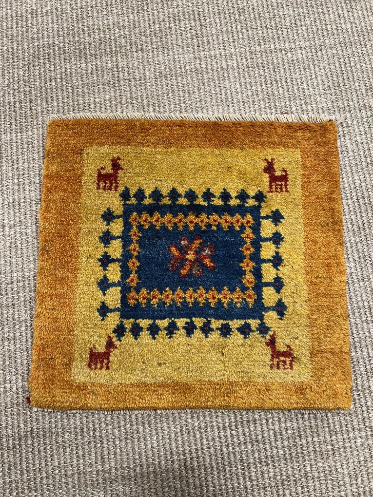 Gabbeh Tappeto persiano 40 x 40 Giallo (Iran) Annodato A Mano