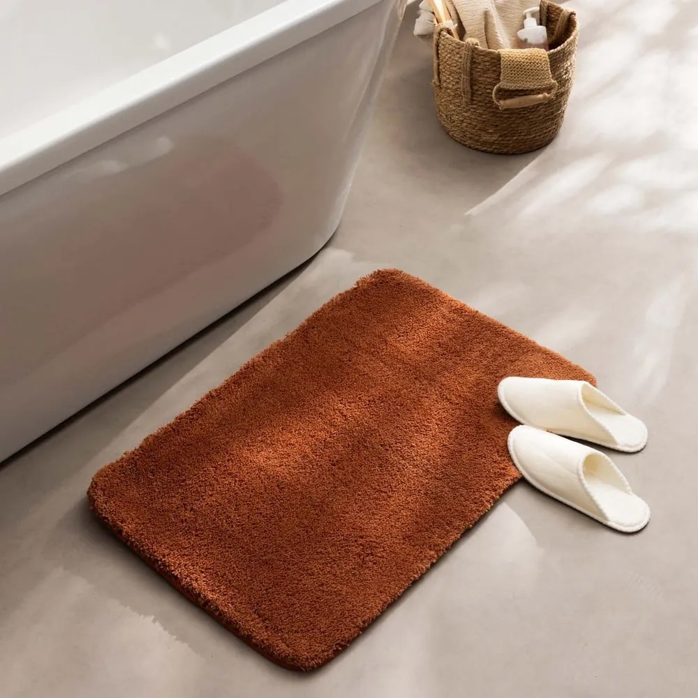 Tappetino per il bagno color terracotta 50x80 cm Mael – douceur d'intérieur