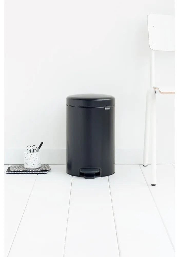 Bidone in acciaio nero opaco 12 l NewIcon - Brabantia