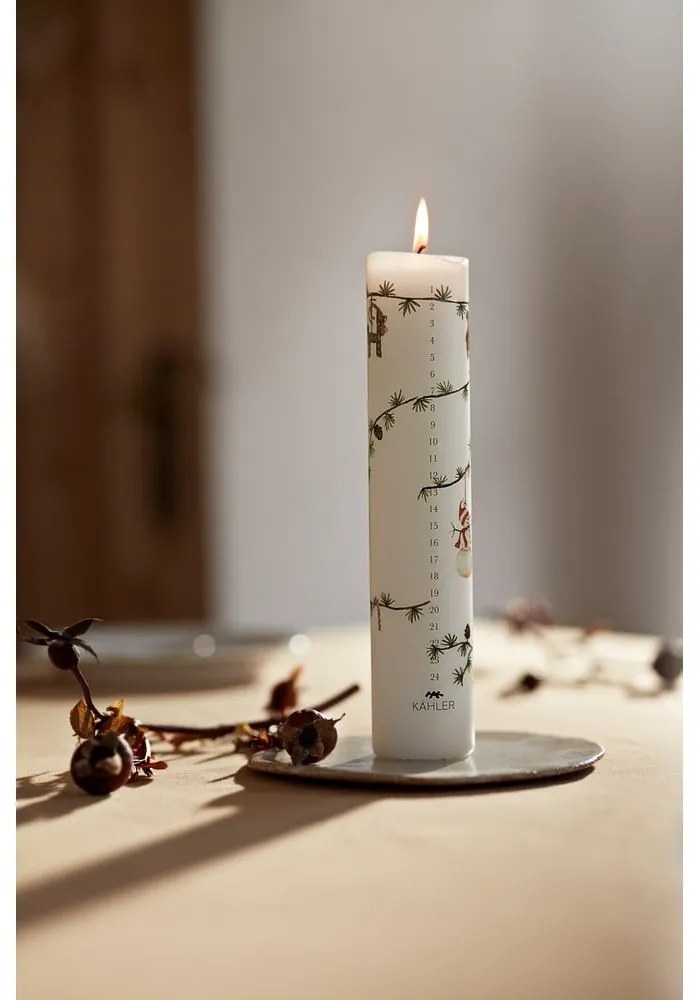 Candela a tema natalizio tempo di combustione 56 h Hammershøi Christmas 2025 – Kähler Design