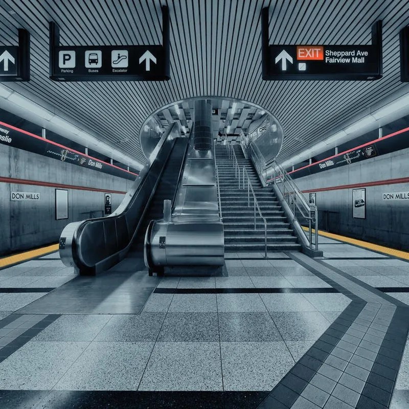 Fotomurale KOMAR Subway, Multicolore 368X254 cm
