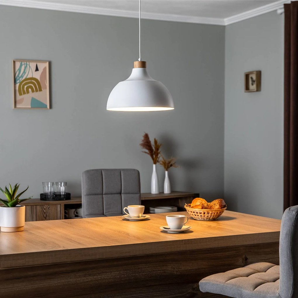 Lampada a sospensione Envostar Kaitt, dettaglio in legno, Ø 34 cm, bianco