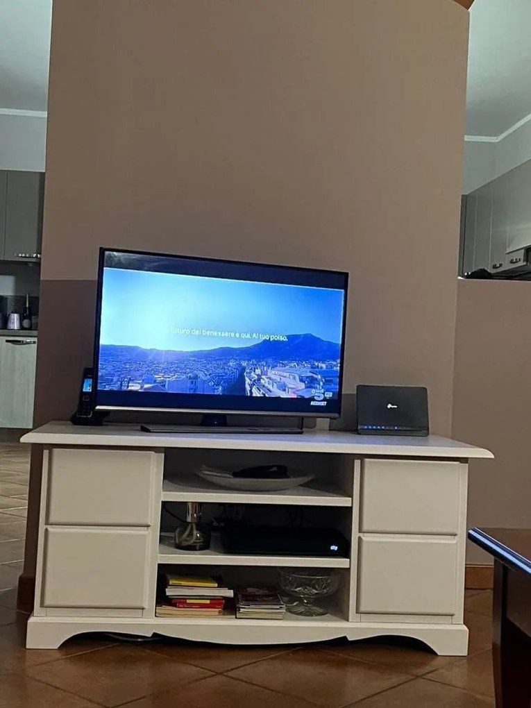 Mobile porta TV arte povera in legno bianco 117x49x53 cm