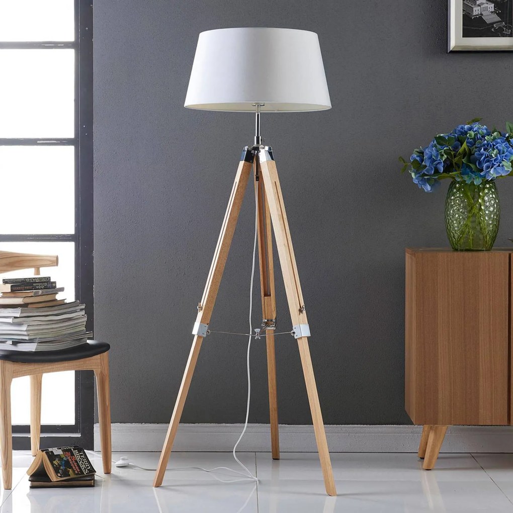 Lampada da terra Lindby Katie, 162 cm, bianco, tessuto, legno, treppiede