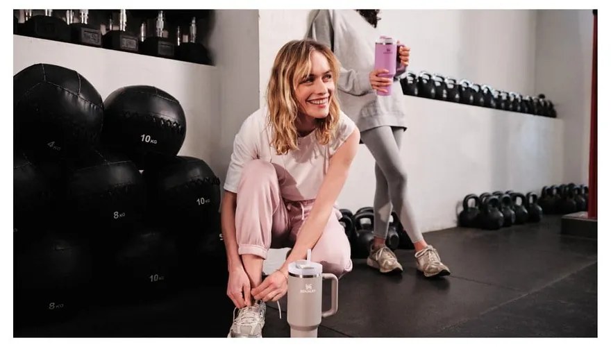 Borraccia termica grigio chiaro in acciaio inox 1,18 l Quencher H2.0 FlowState Tumbler Ash – Stanley