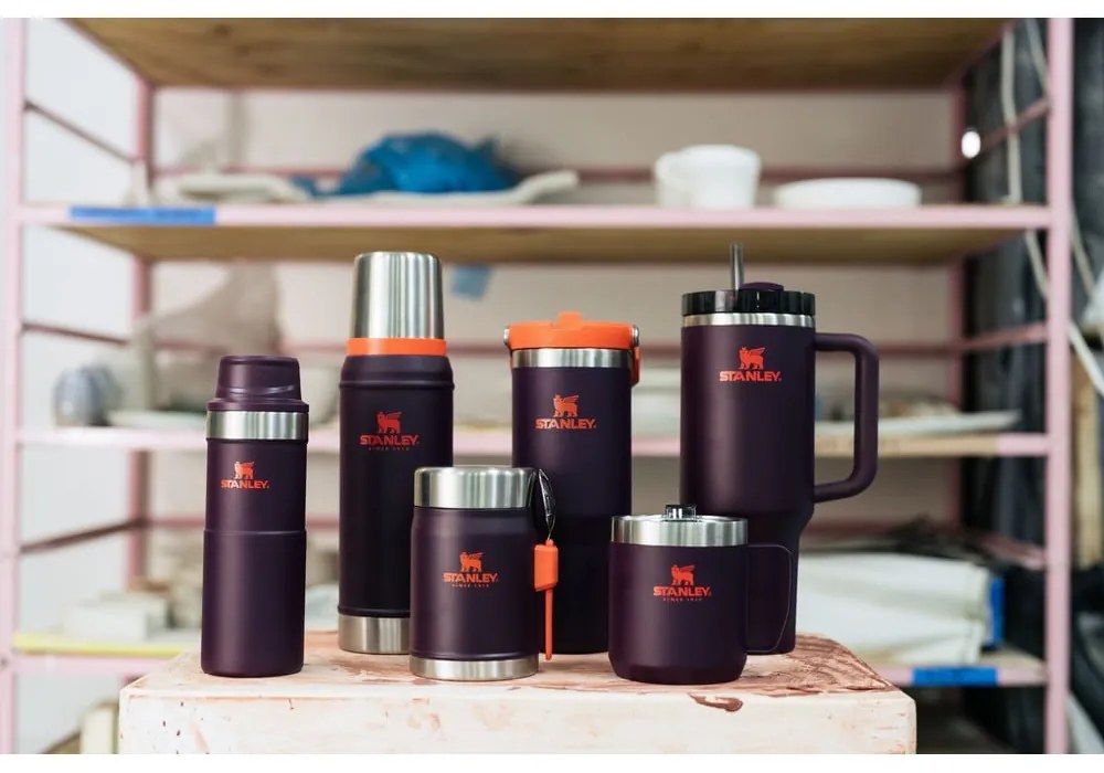 Borraccia termica viola scuro in acciaio inox 1,18 l Quencher H2.0 FlowState Tumbler Plum – Stanley