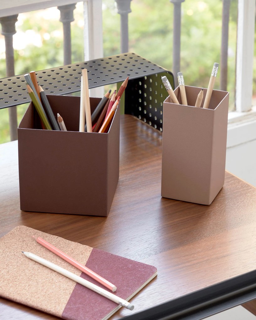 Kave Home - Set Comella di 2 portamatite metallici multicolore