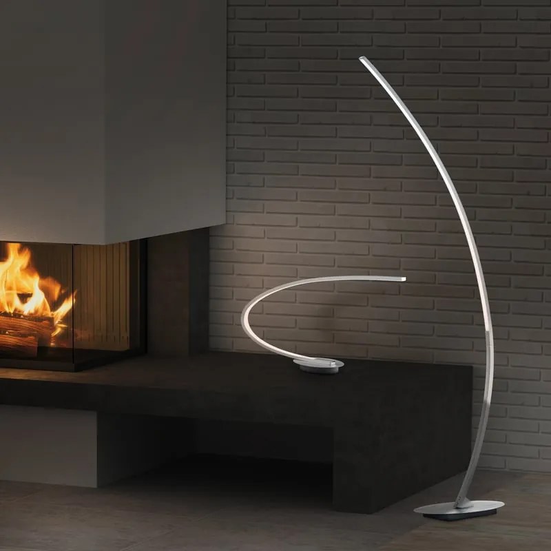 Lampada da terra LED Solo argento, luce bianco caldo 1200 lumen TRIO LIGHTING INTER