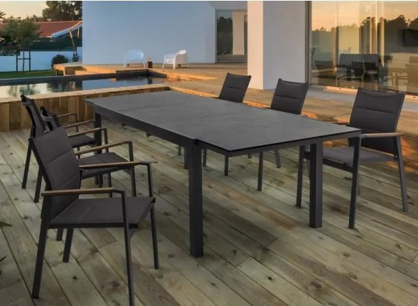 Sedie da esterno in alluminio con braccioli in legno e seduta in textilene Bizzotto Kubik - 4 pezzi