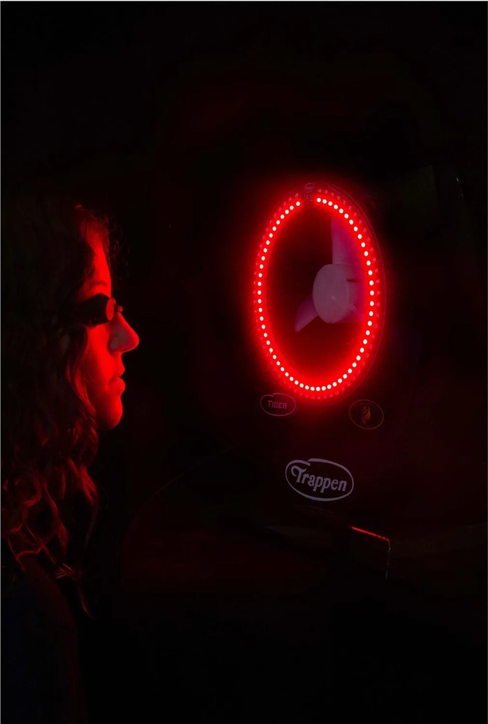 Zanzariera Elettrica ad Aspirazione 13W Trappen Tiger Beauty con Luce Rossa 660 nm...