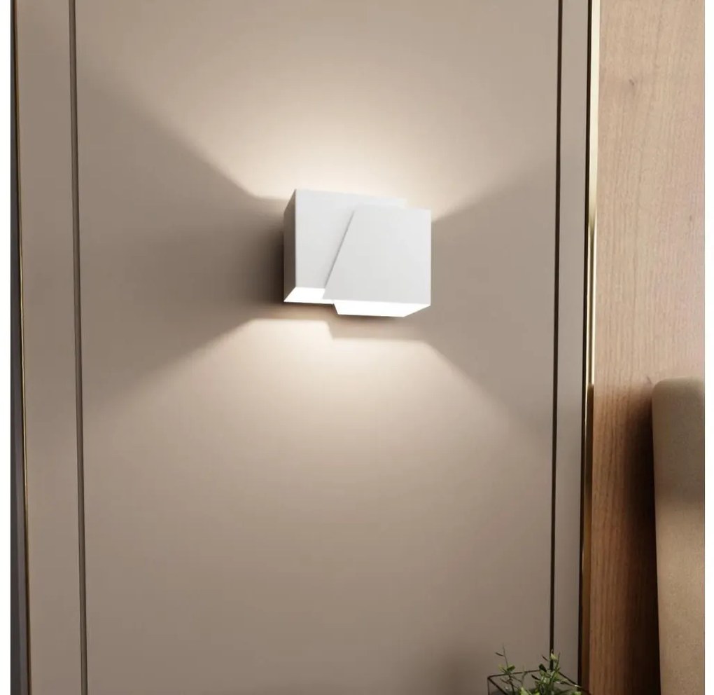 Applique FROST 1xG9/8W/230V bianco